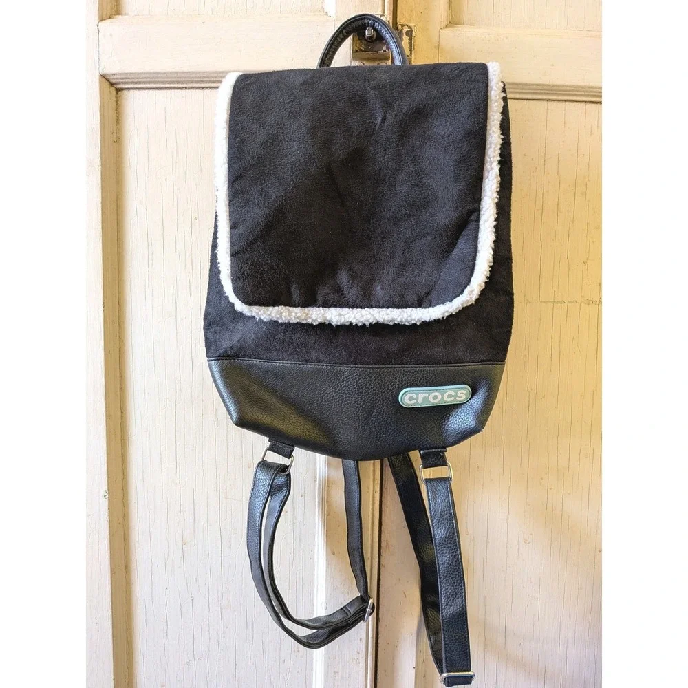 Crocs Mini Backpack Sherpa Lined Faux Suede Gorpcore Cozy Bag Streetwear Cute